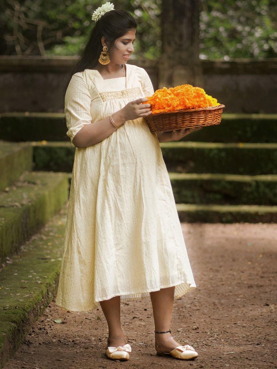 Maternity Midi Onam Festive Dress Cleta Cream Lines