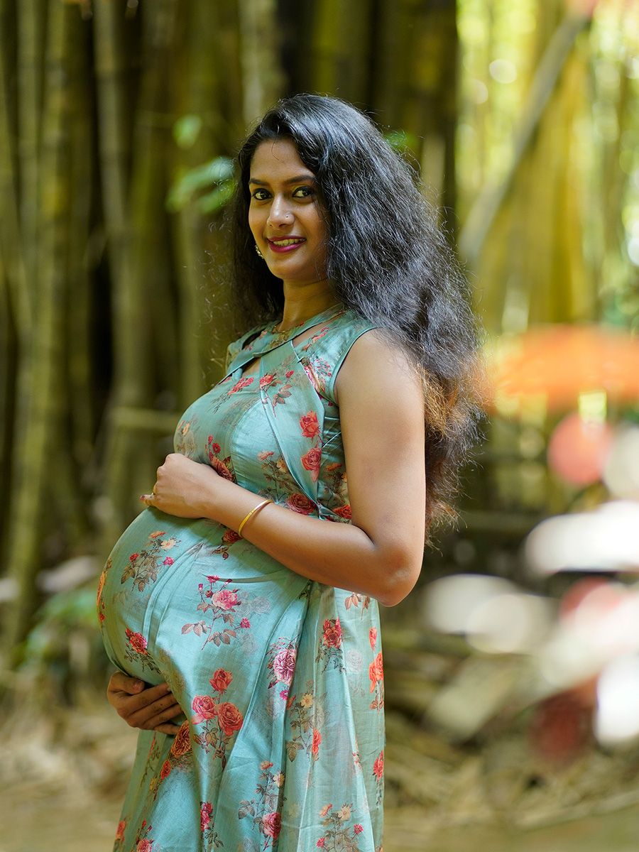 Maternity Photo Dress- Floral Green