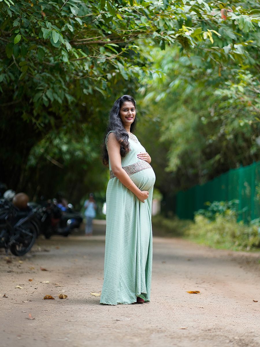 White Maternity Photoshoot Dress Australia - White Tulle Gown – Luxe Bumps  AU