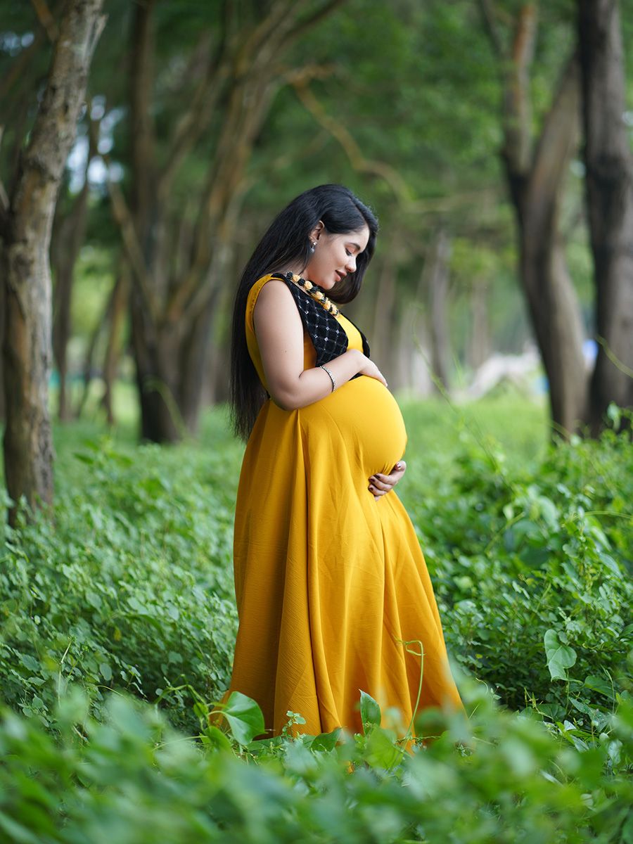 Maternity Photo Gown- Yellow