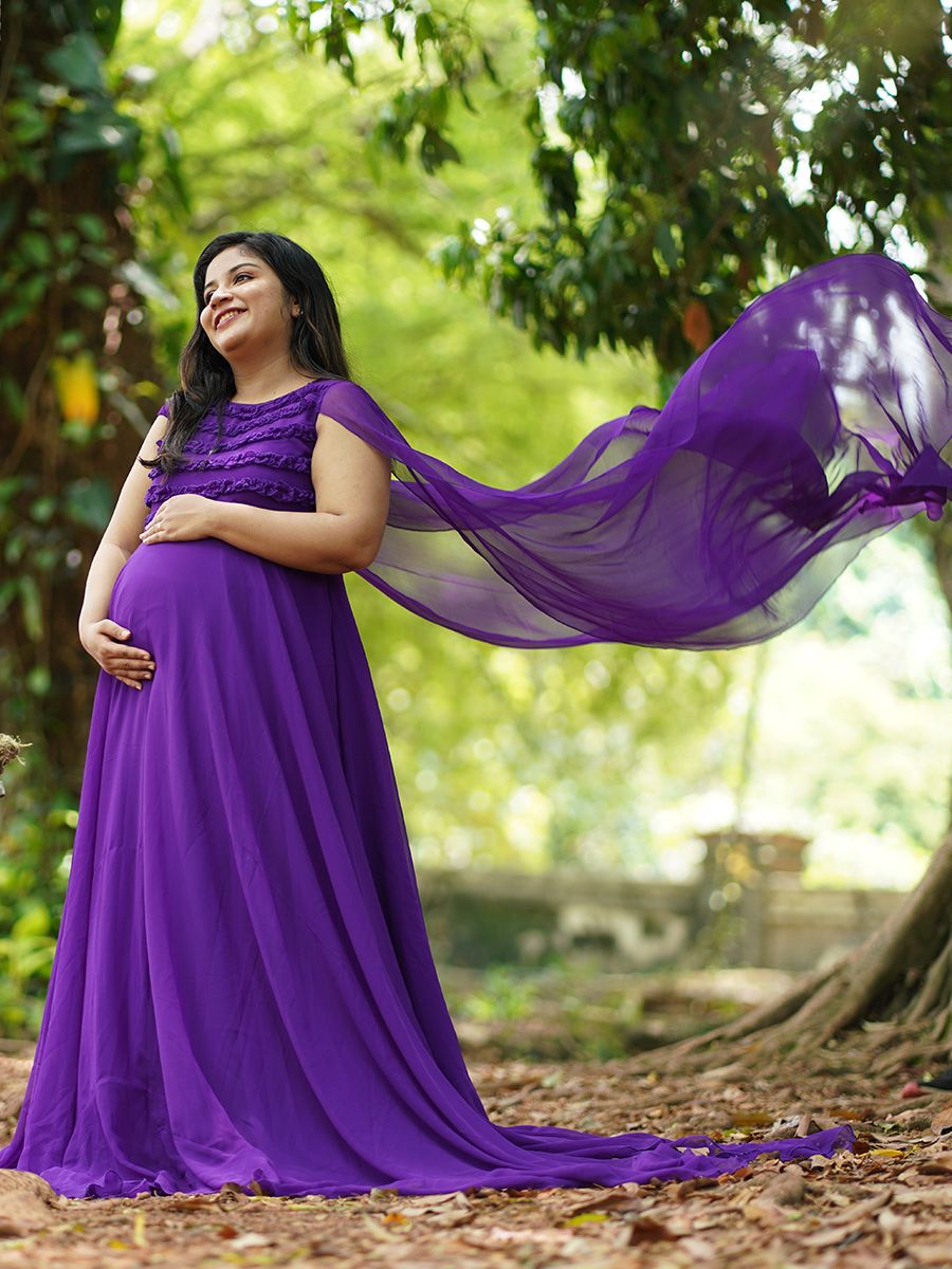Indian Baby Shower Dresses Options - Ethnic-rack.com | Indian baby showers,  Dresses for pregnant women, Baby shower dresses