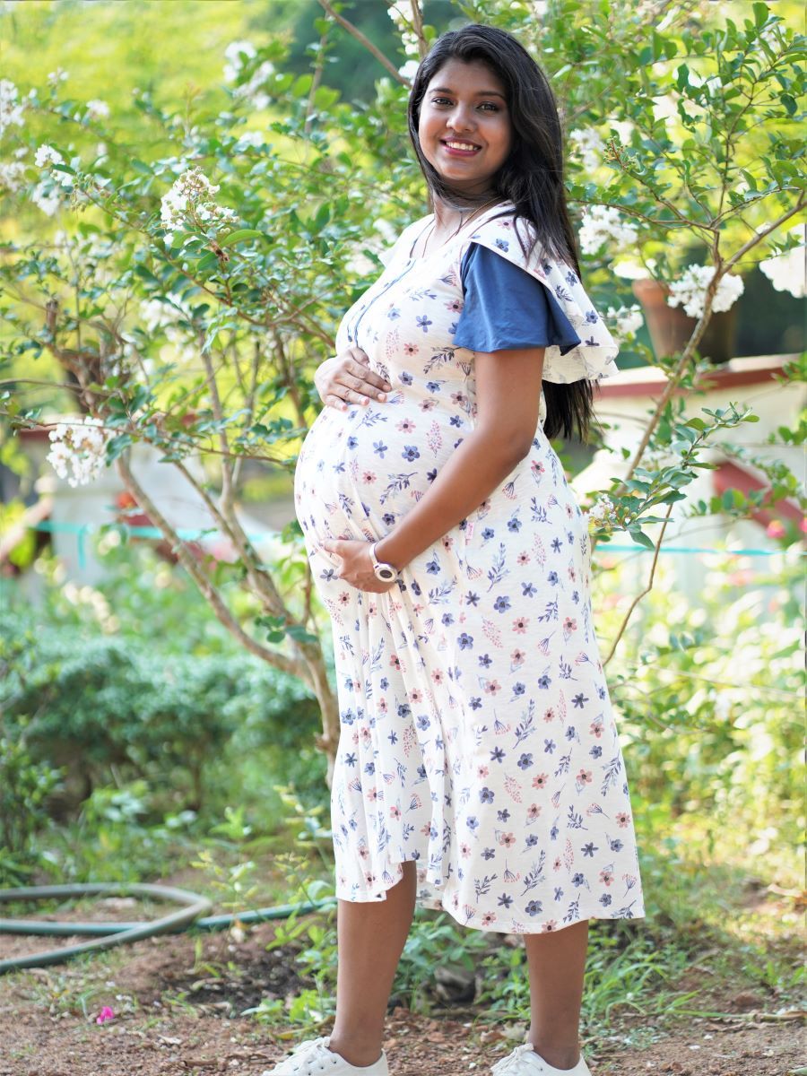 Maternity Short Dress- Knitted (White)