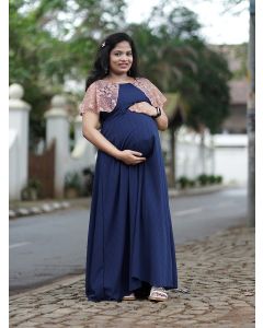 Maternity Photoshoot Shown Blue with Peach