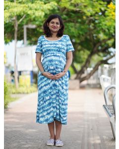PRINTED KNITTED ZIPLESS MATERNITY SHORT NIGHT WEAR- GILDA SKY BLUE