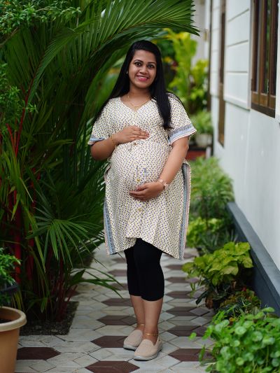 Maternity Dresses: Buy Pregnancy Dresses Online | Mothercare India